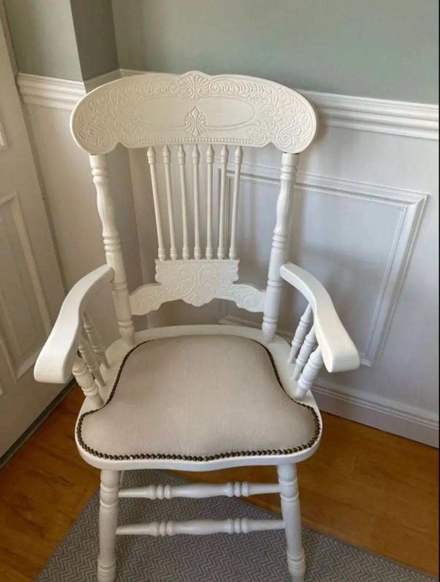 Chairs - Image 4