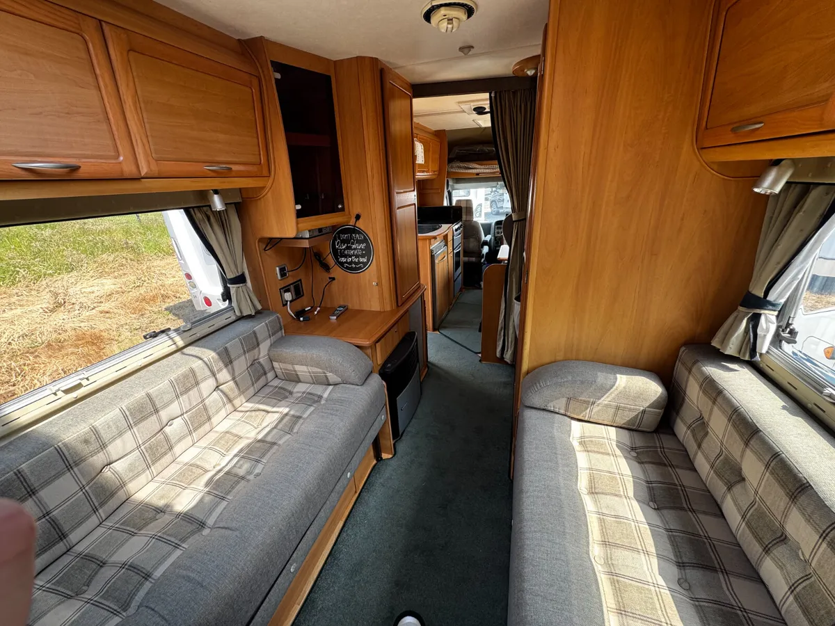 2002 Swift Kon-tiki 6 berth motorhome - Image 4