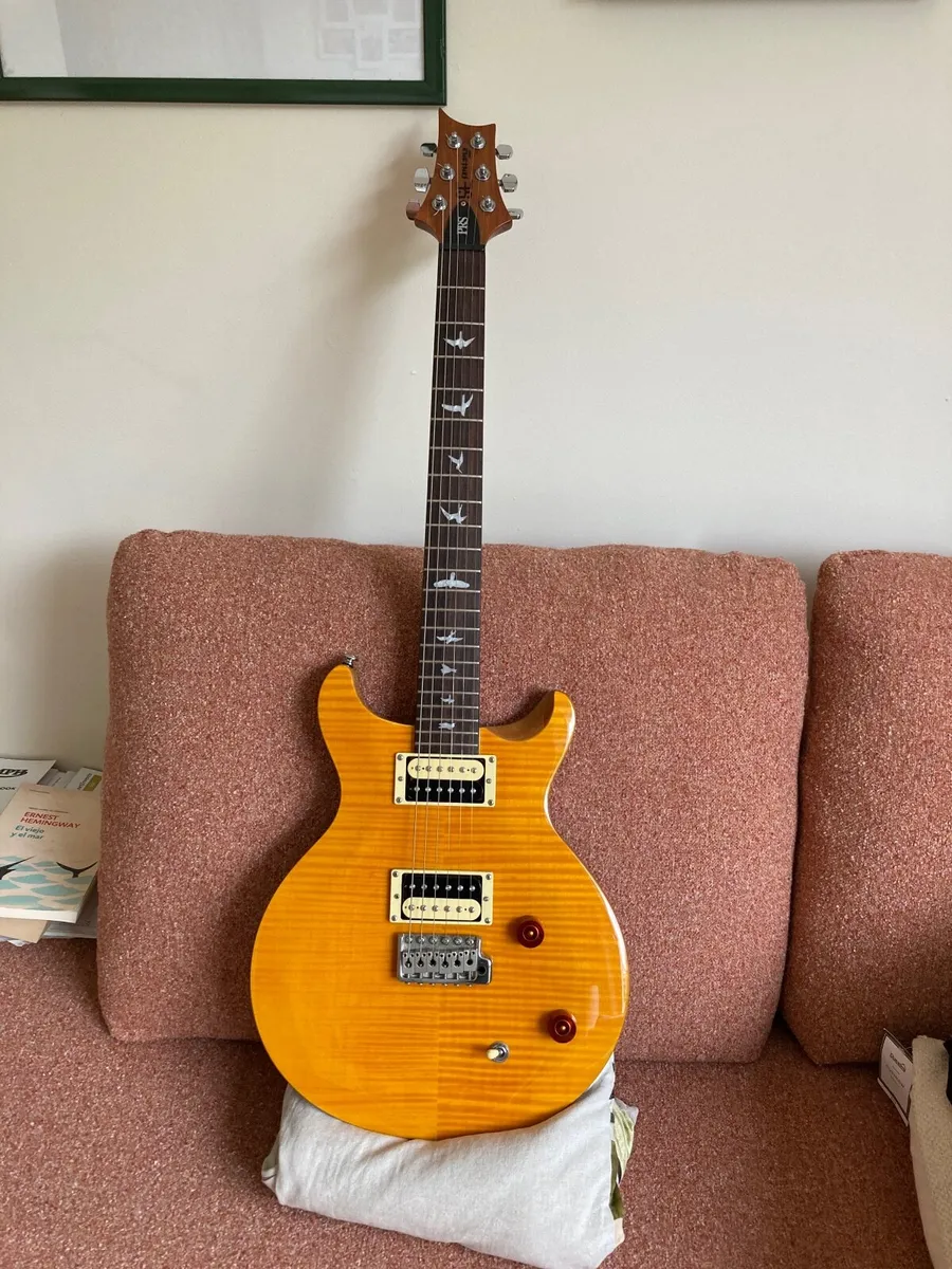 guitar - Image 1