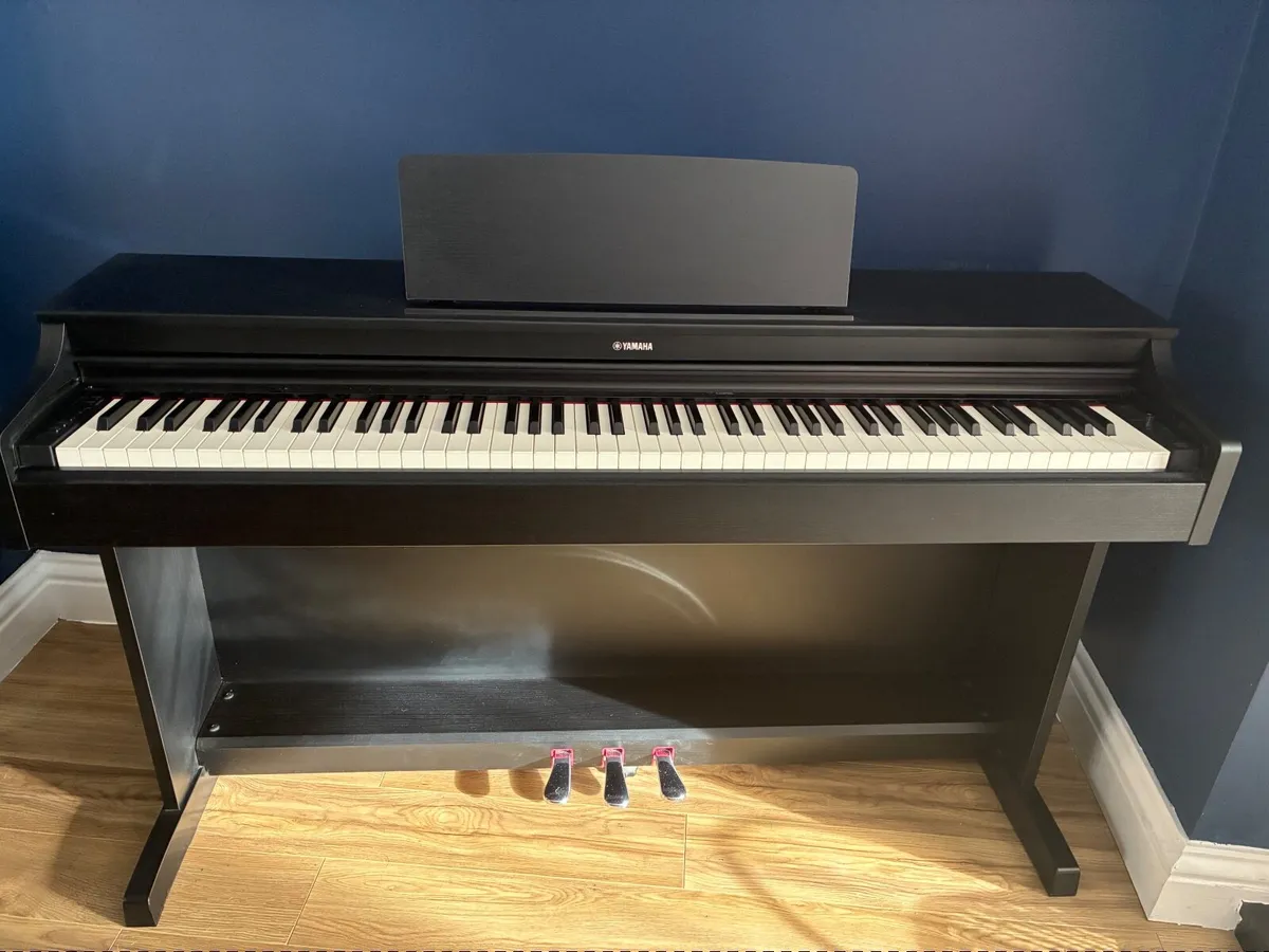 Yamaha Arius piano - Image 1