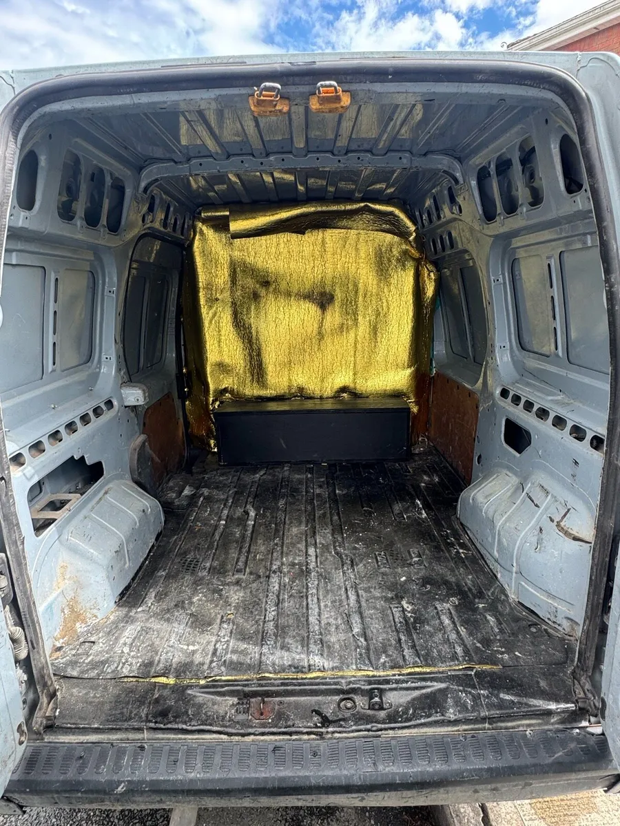 Ford transit connect - Image 4