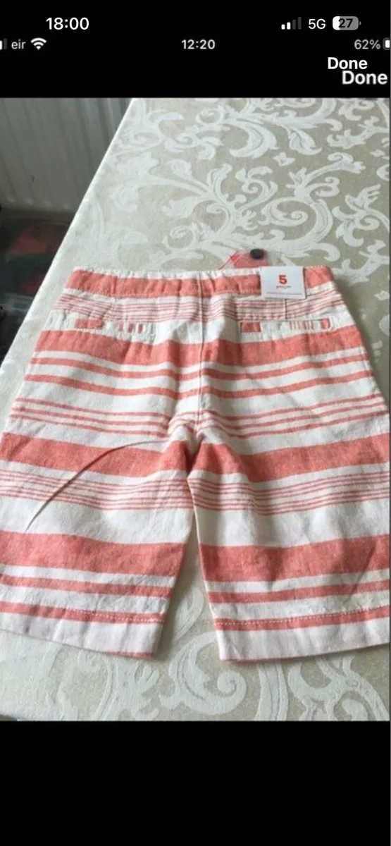 Boys BNWT shorts age 5 €6 - Image 2