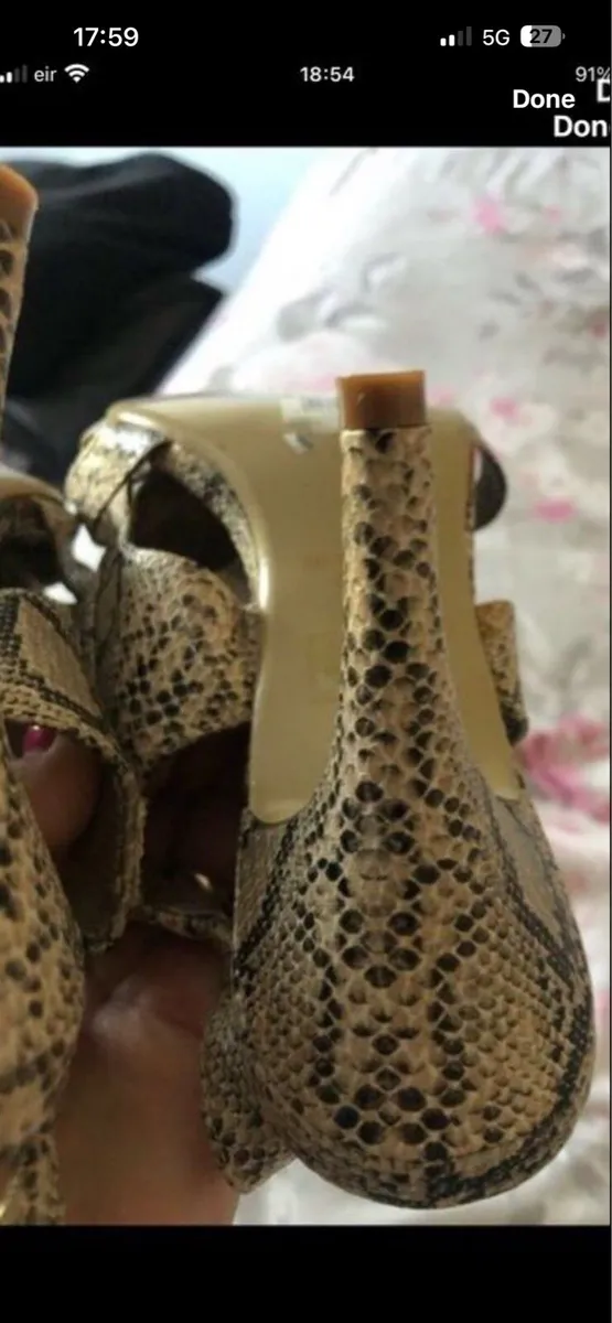 Ladies new Wallis shoes size 6 €15 - Image 2