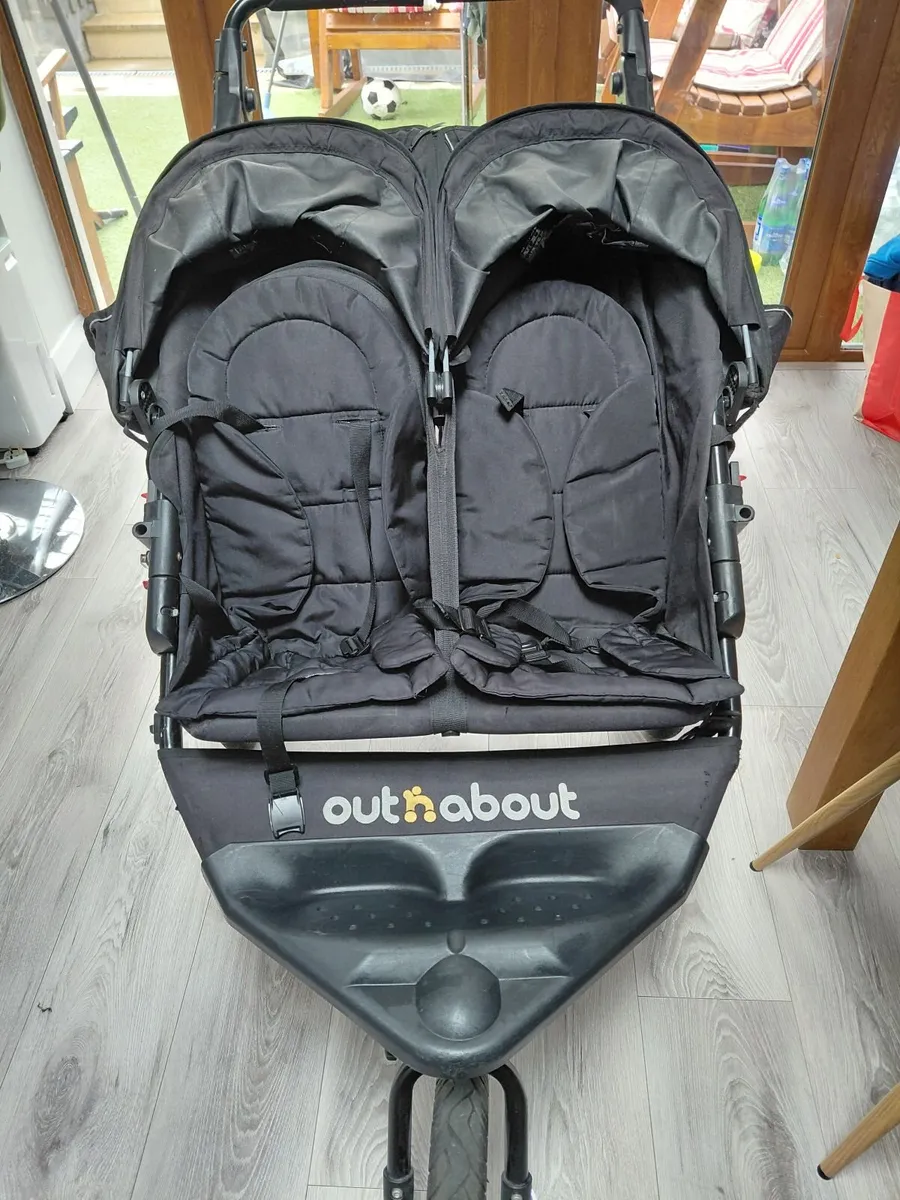 Out and about Double buggy - Image 2