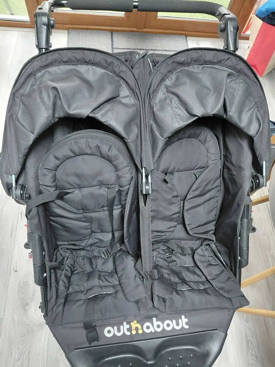 Out and about Double buggy - Image 3