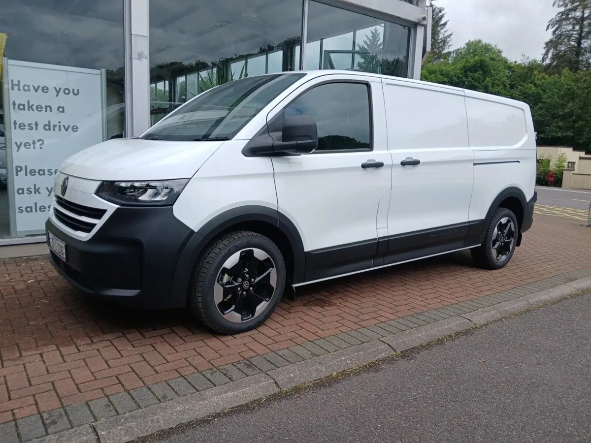 Volkswagen Transporter PAN  AMERICANO 2.0 TDI 150B - Image 2
