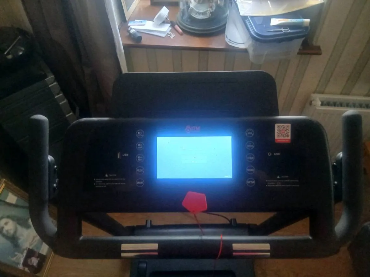 Treadmill - Image 2
