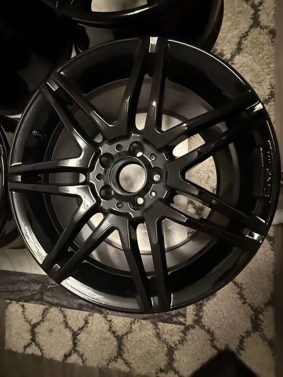 Mercedes R19 alloys (NEW) - Image 4