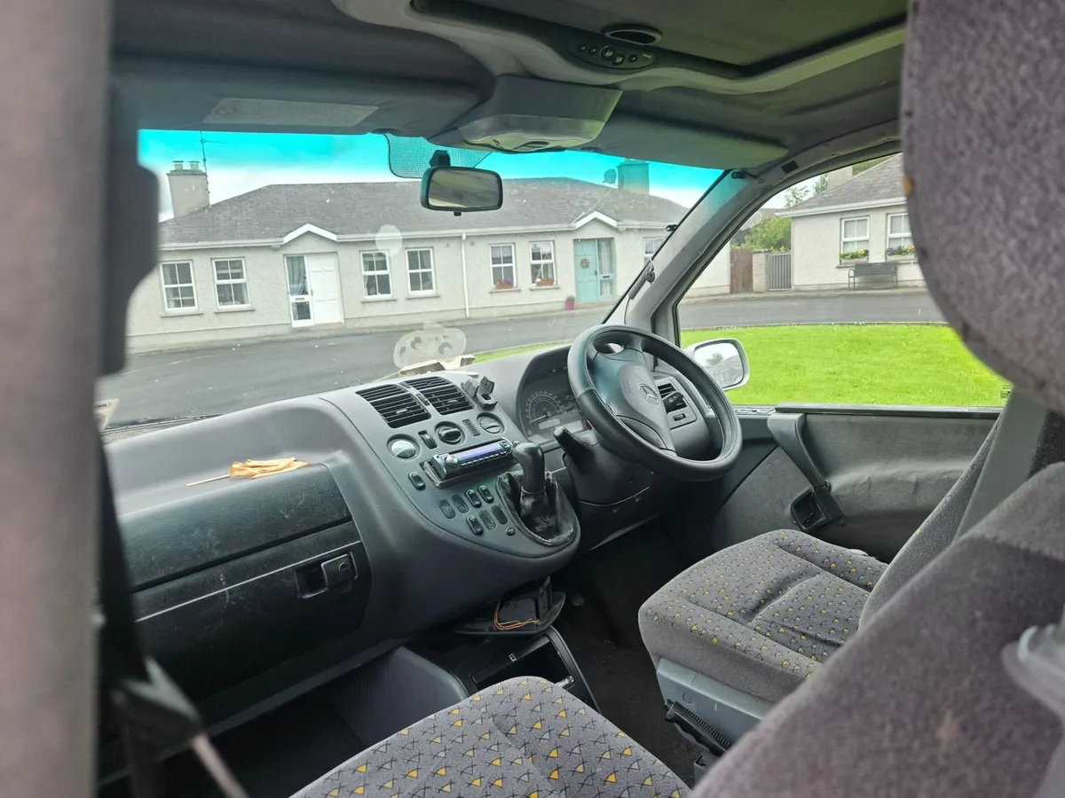 Mercedes Vito Camper Van 2002 - Image 4