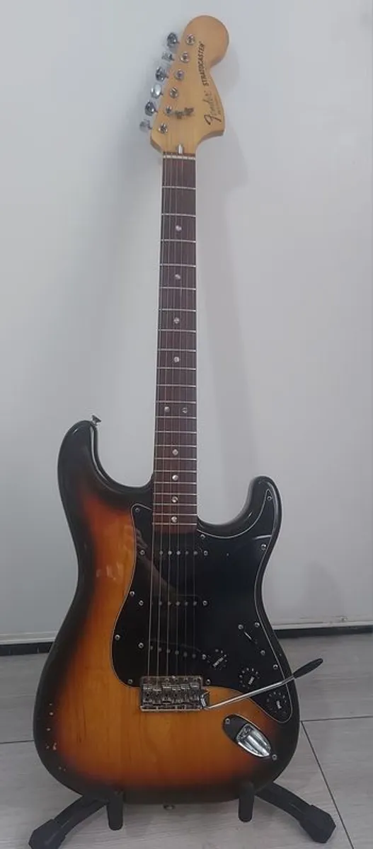 fender Stratocaster 1979 - Image 1