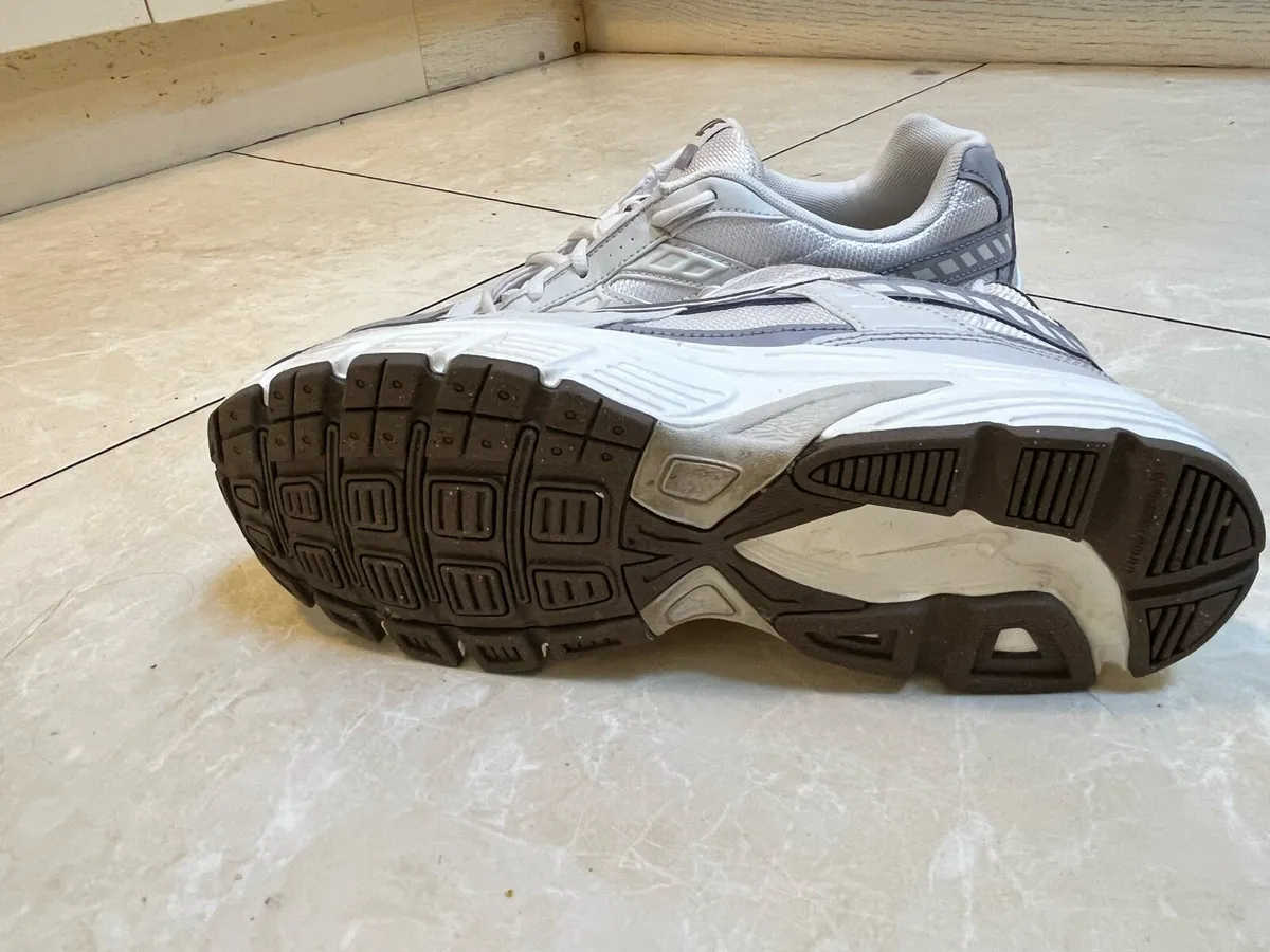 Trainers - Image 3