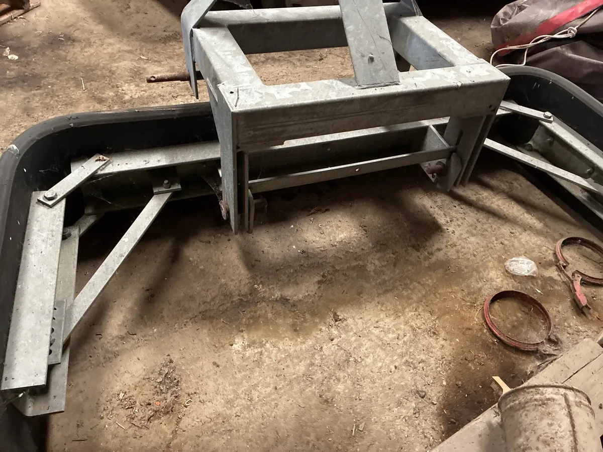 Porter heavy duty 10ft yard scraper as new - Image 3