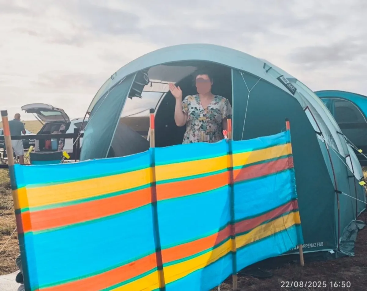 Tent- Quencha Aprenez 4-person camping tent - Image 2