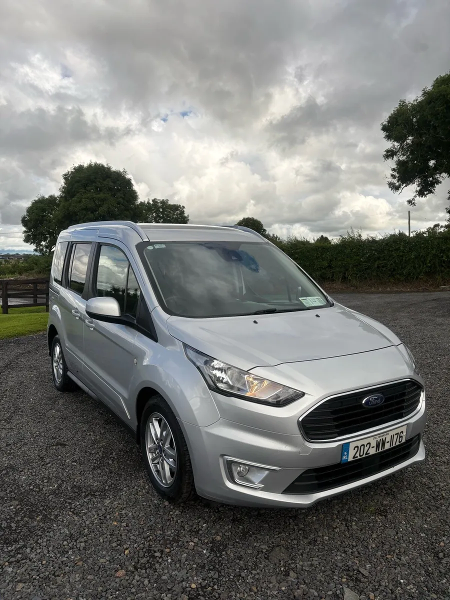 Ford connect tourneo - Image 1