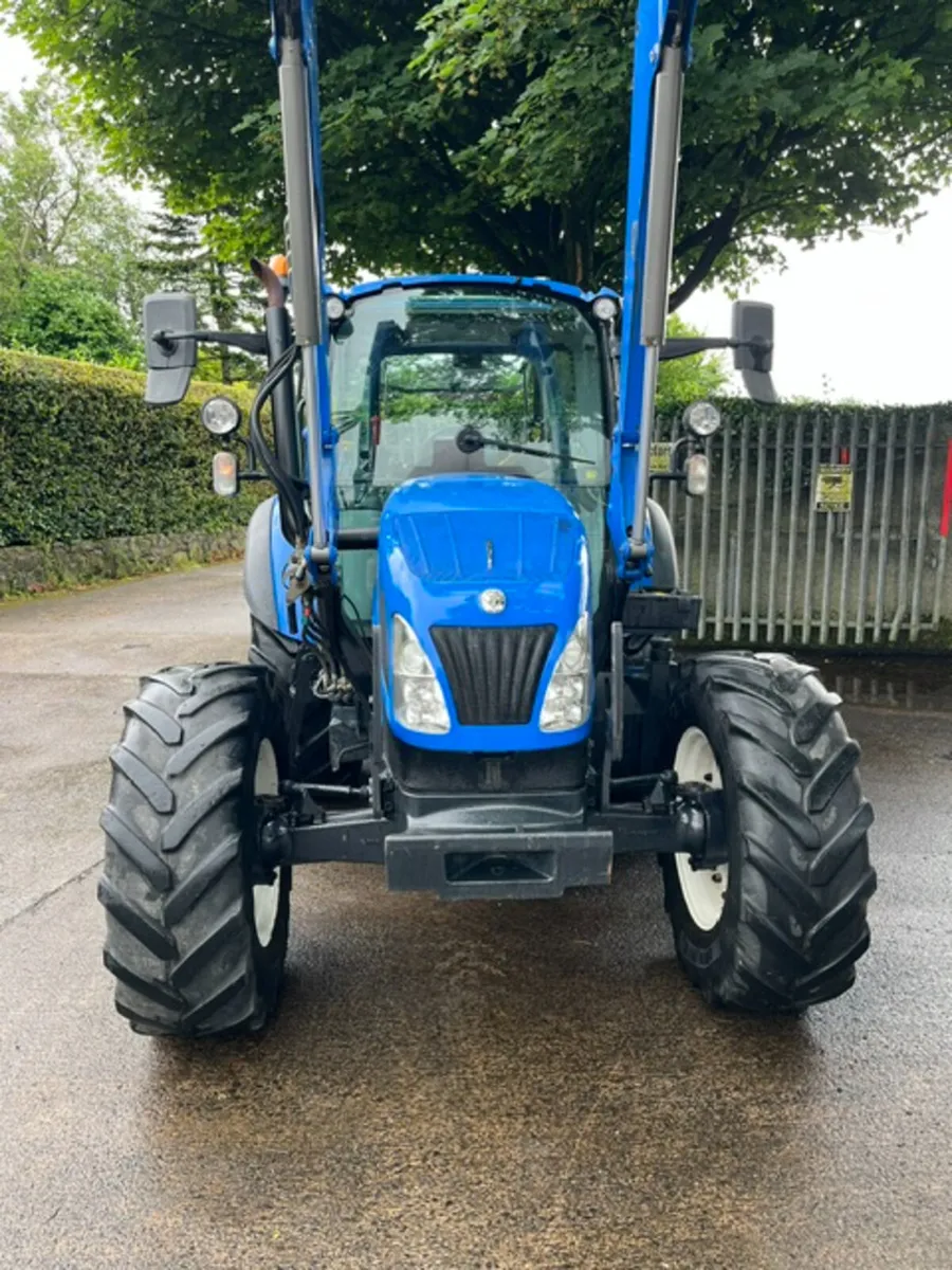 New Holland T5.105 D/C c/w 740TL Loader - Image 3