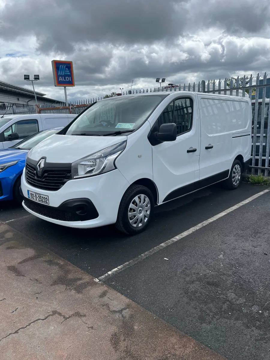 Renault Trafic 2019 TRADE SALE - Image 2
