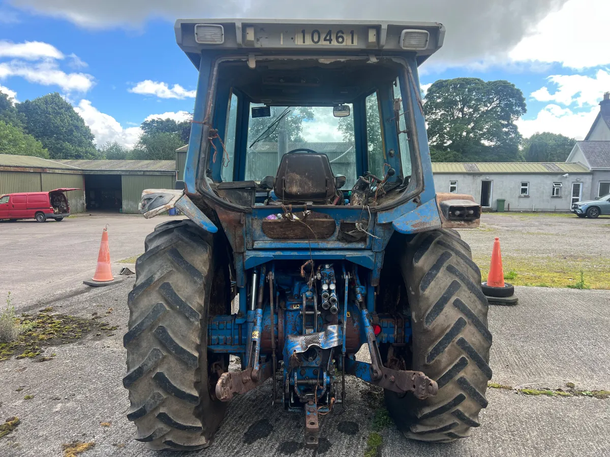 Ford  7610 2 wd - Image 4