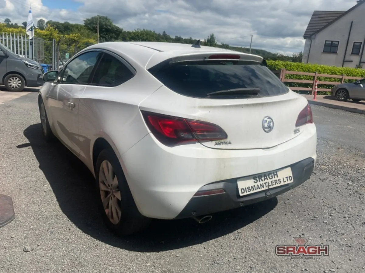 OPEL/VAUXHALL ASTRA  Selection - Image 4