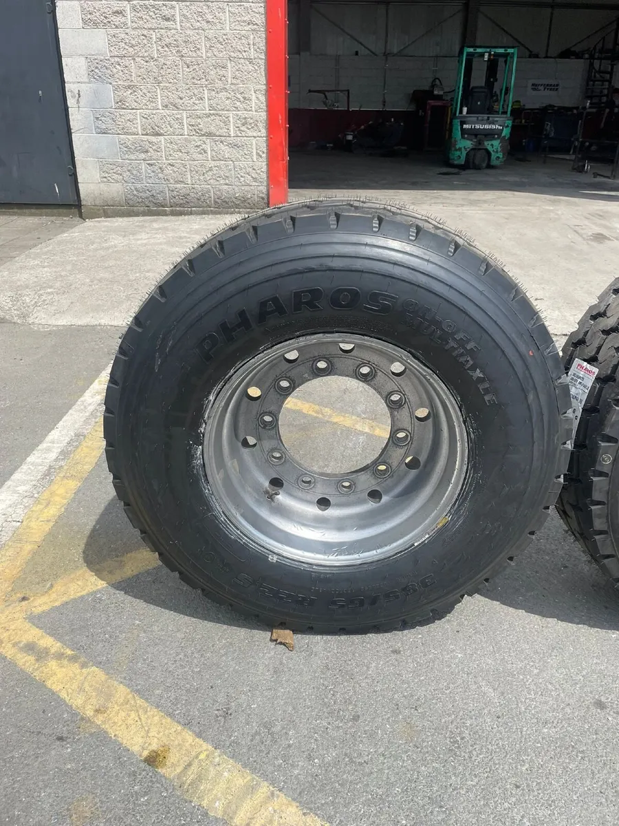 Tractor tyre - Image 3