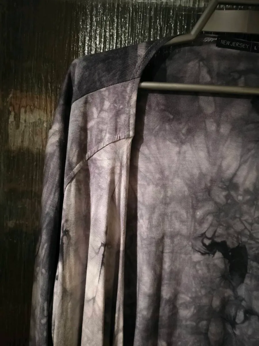 New Jersey, waterfall grey and white tie-dye open- - Image 3