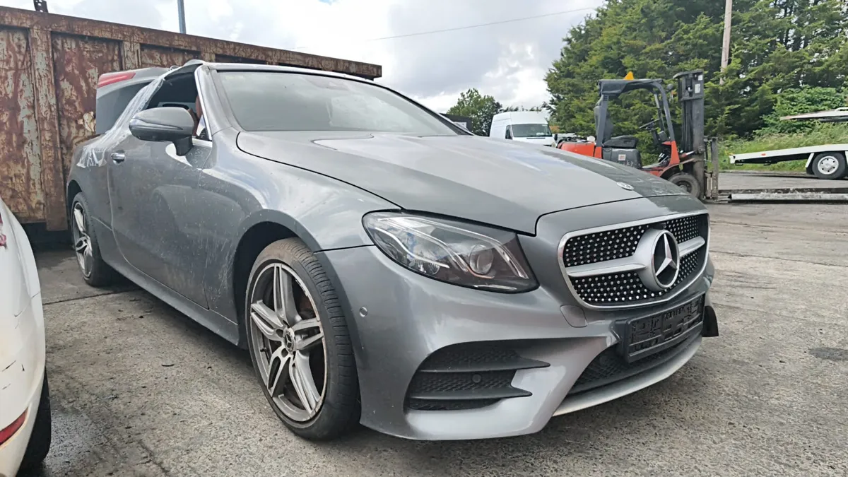 2019 Mercedes E220 Coupe Convertible 2.0 D - Image 2