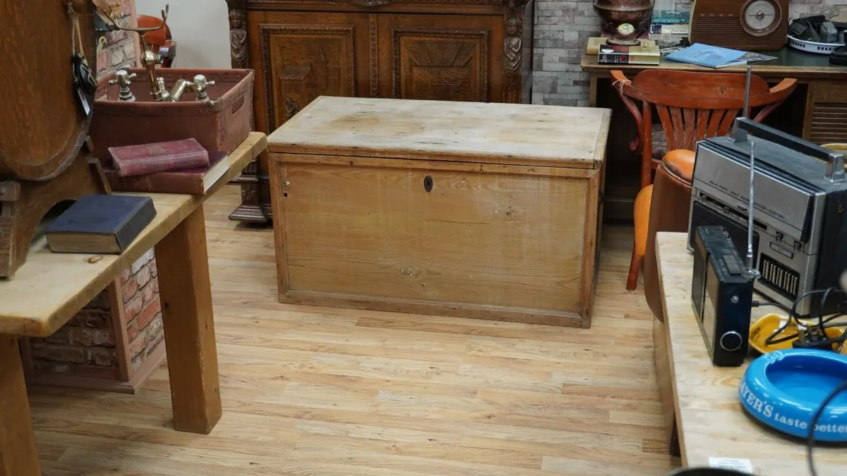Victorian Pine Blanket Chest - Image 1
