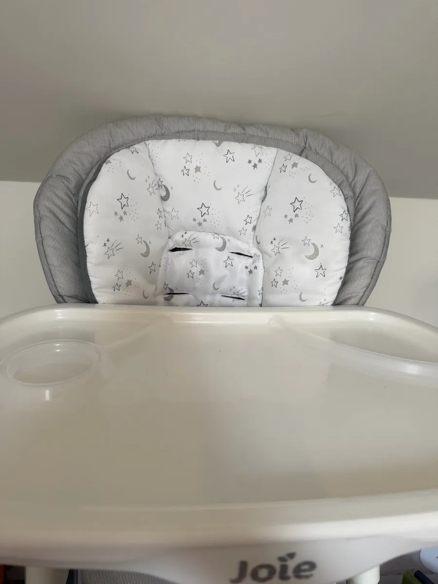 Joie 6 in 1 high chair - very good condition. - Image 2
