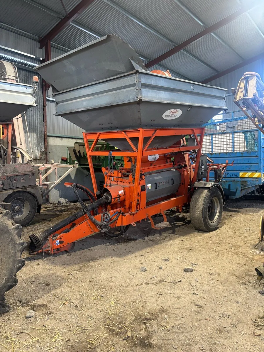 Wakely Roller Mill - Image 1