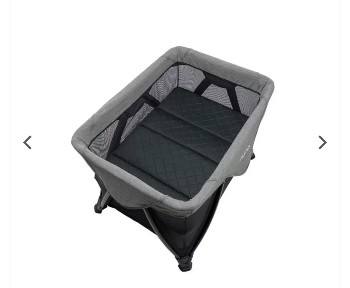 Nuna Sene Aire Travel Cot - used once - Image 3