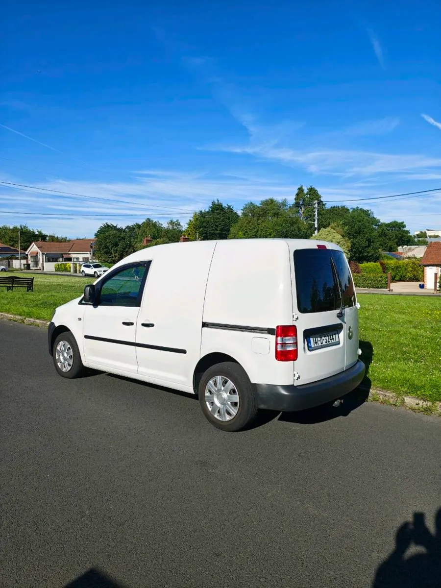 2014 Volkswagen Caddy - Image 4