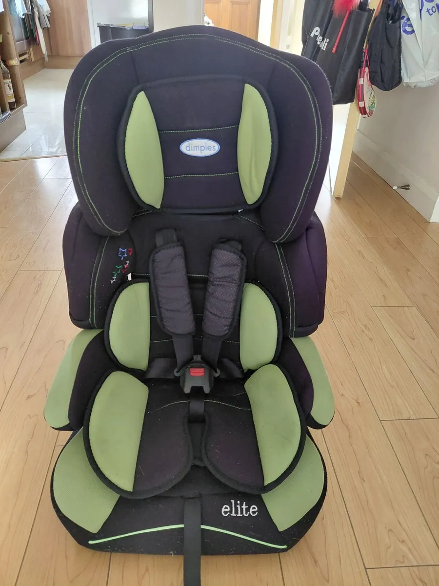 CHILD CAR SEAT - Image 1