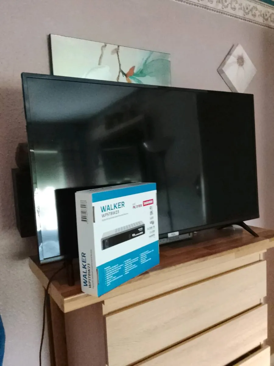 43 inch tv plus tv set top box
