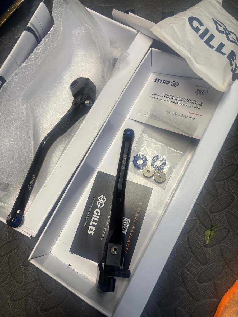 Gilles  mt 10 /m1 rear sets levers - Image 4