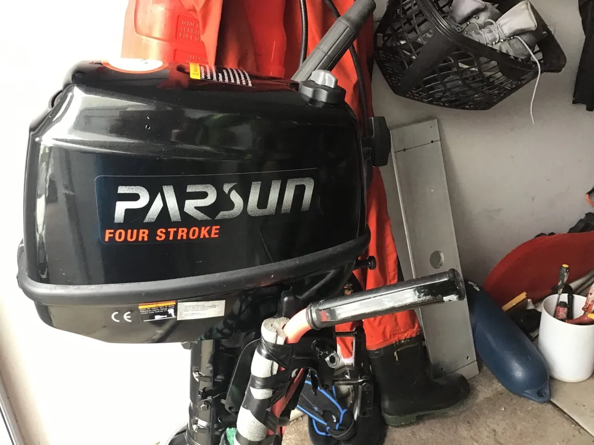 New Parsun  outboard 5 HP- 4 Stroke/ one Hr of use - Image 4