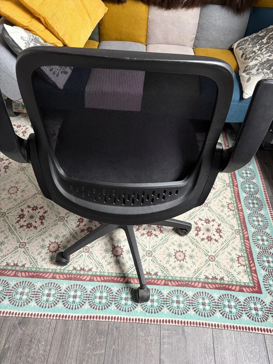 Desk chair - Image 2
