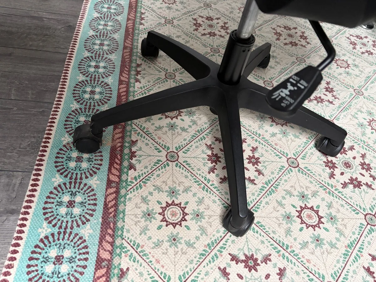Desk chair - Image 4
