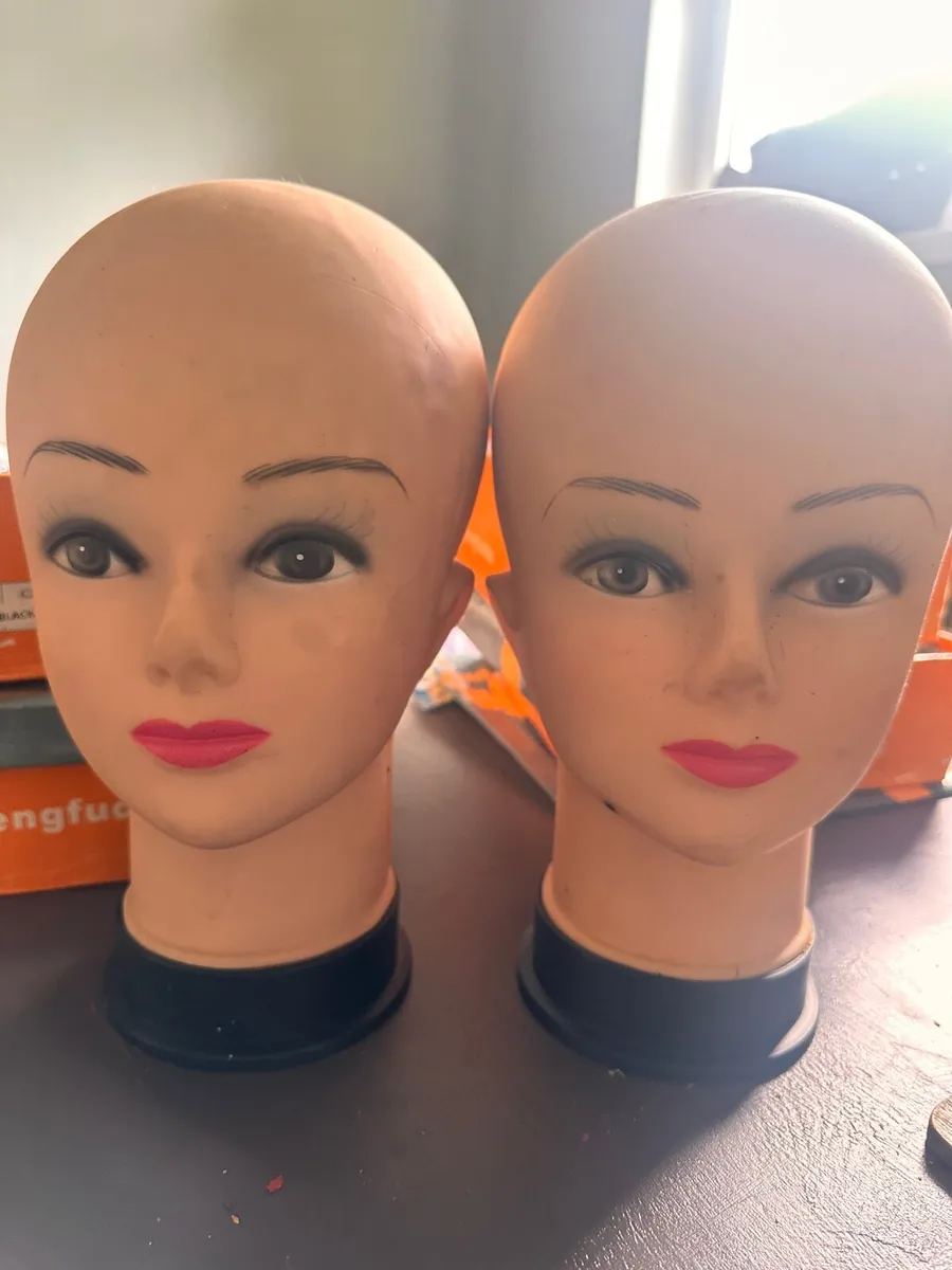 Mannequins