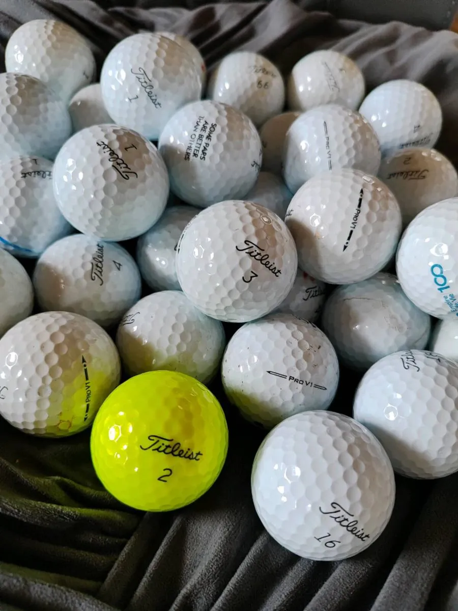 34 Titleist Pro V1 Golf Balls – Premium ⛳