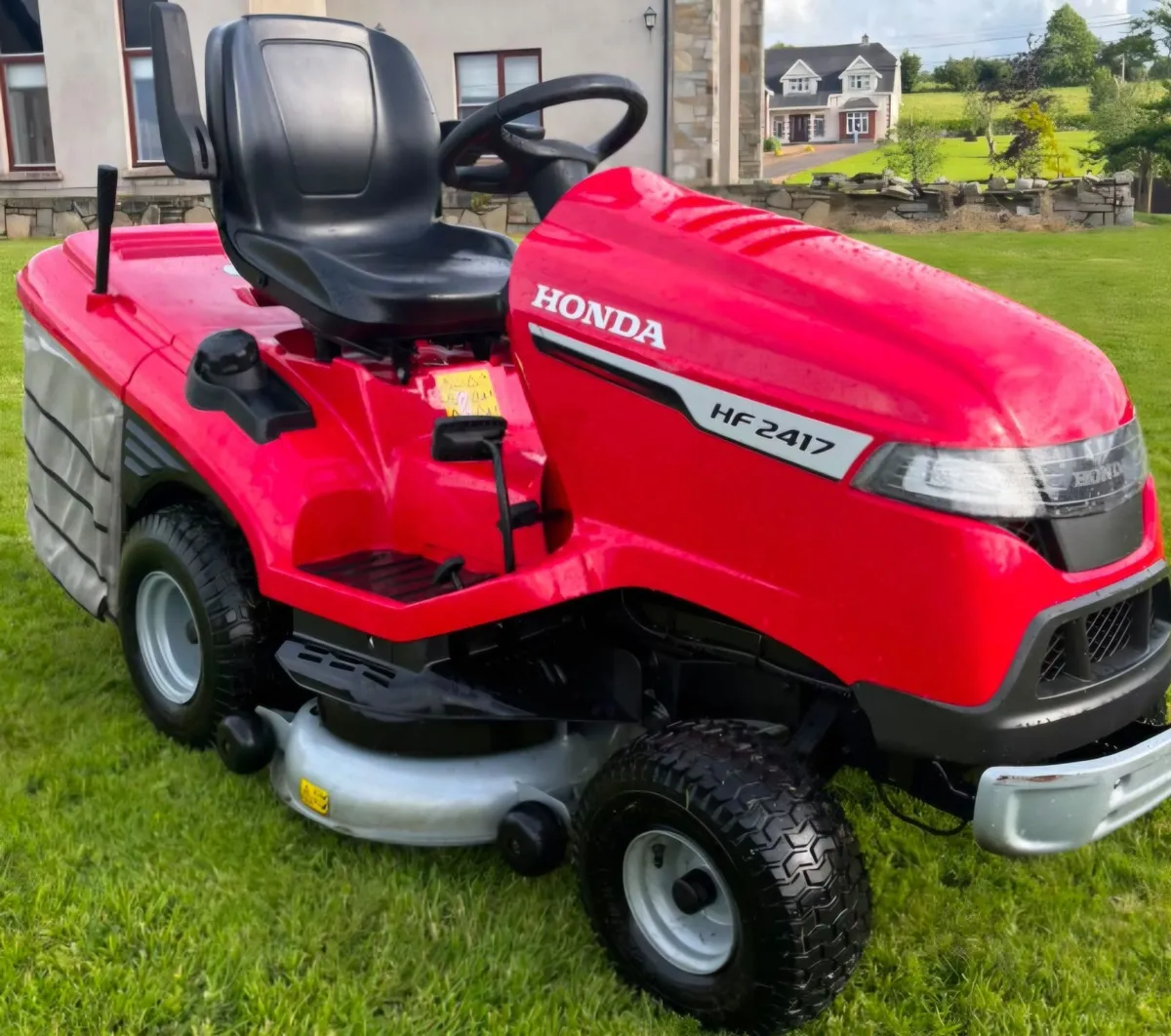 Ride on mower - Image 4