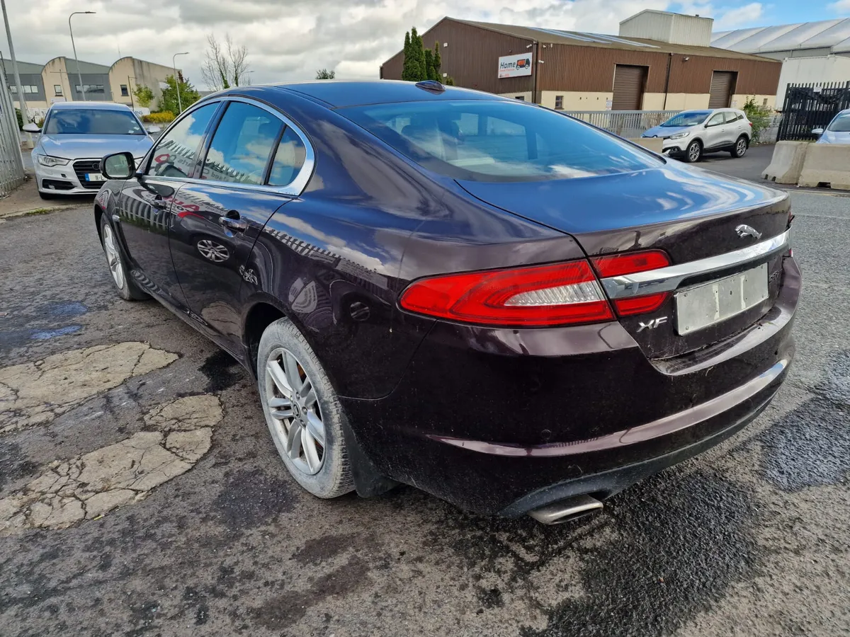 12 JAGUAR XF 3.0 DIESEL AUTO FOR BREAKING - Image 4