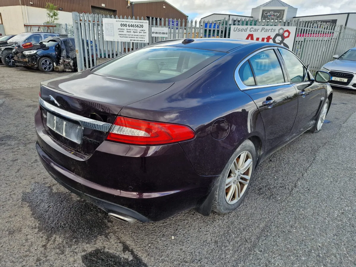 12 JAGUAR XF 3.0 DIESEL AUTO FOR BREAKING - Image 3