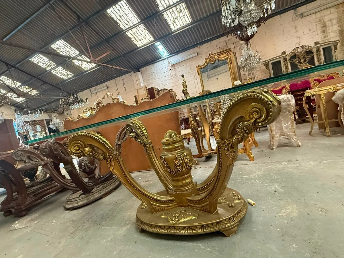Old glass topped gilt table - Image 2