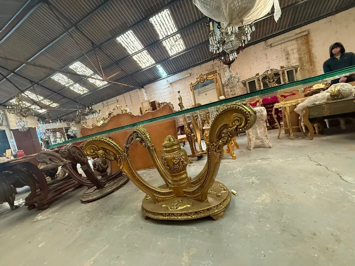 Old glass topped gilt table - Image 4