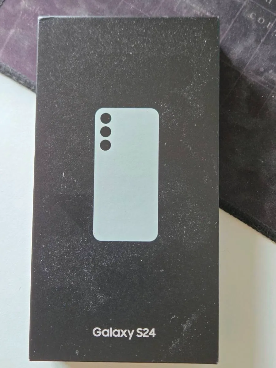 Samsung Galaxy S24 - Image 3