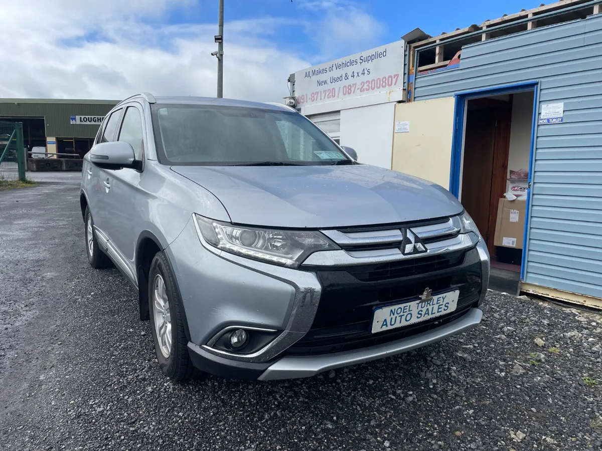 171 Mitsubishi  Outlander  Commerical - Image 2