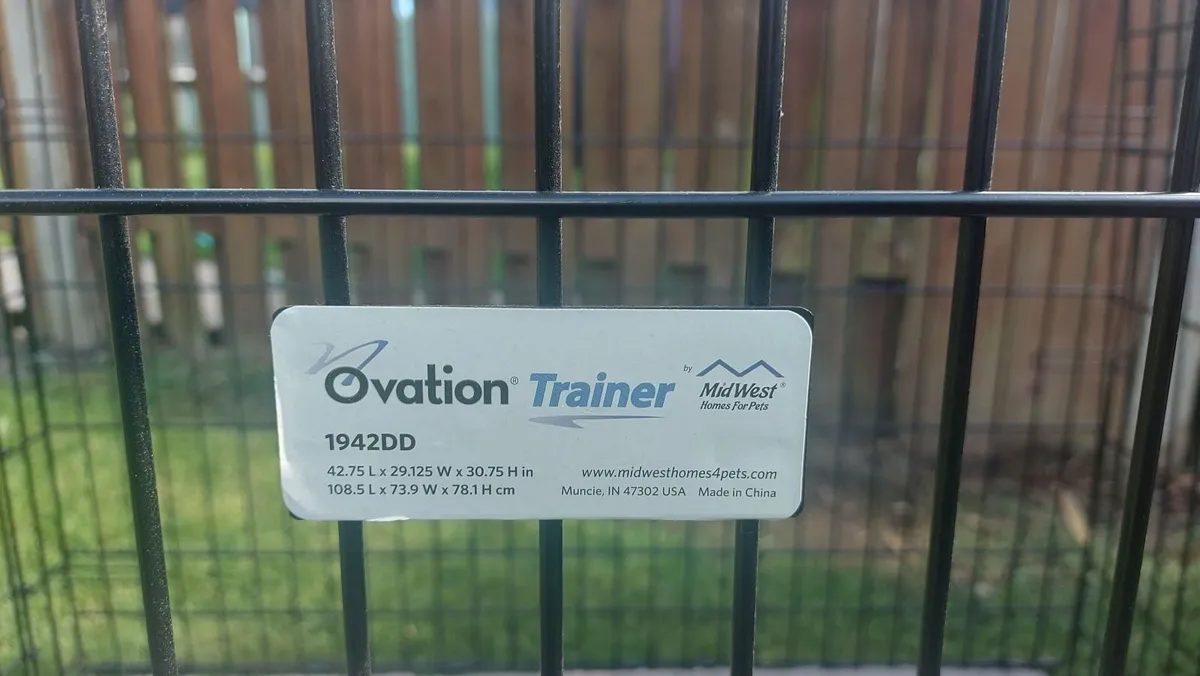 Dog crate - Image 1