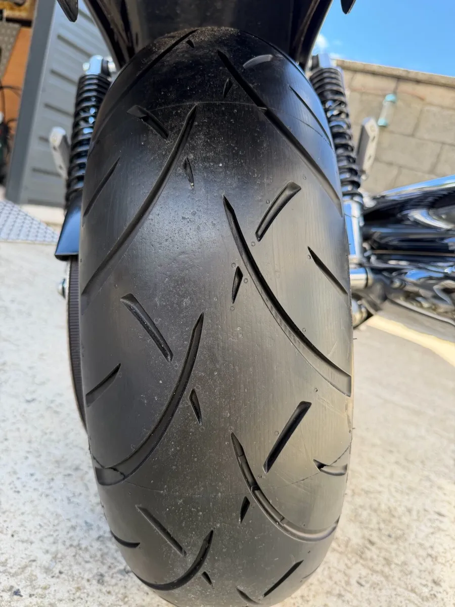 06 Harley - Davidson street rod (vrscr) 9,600km - Image 2
