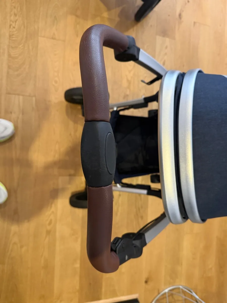 Baby Elegance Venti Pram - Image 1