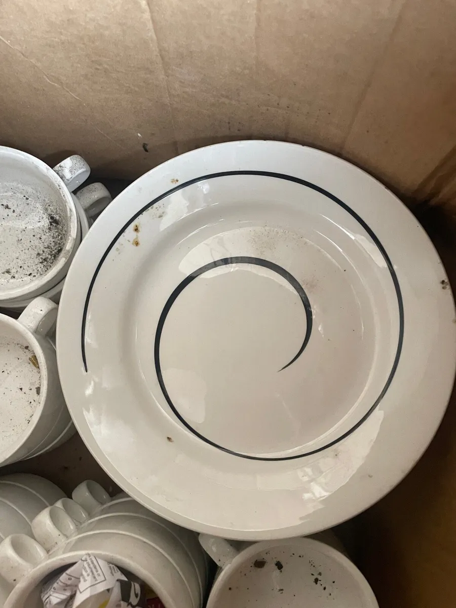 Catering equipment - Image 1