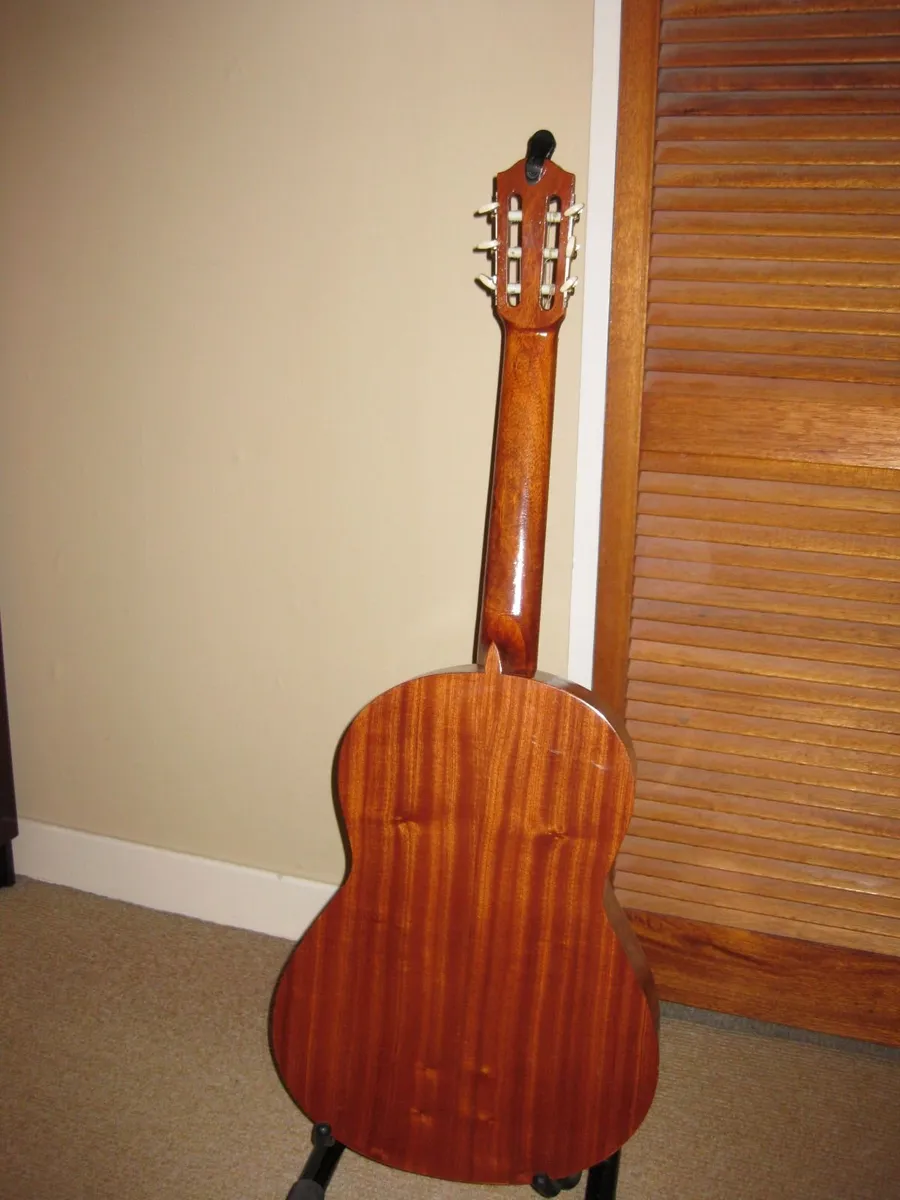 1971 Alhambra Classical Guitar Made In Spain. - Image 3
